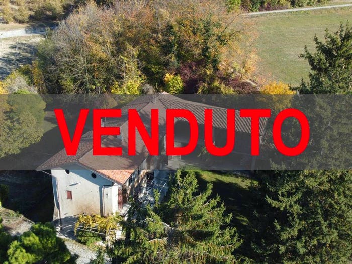 Casa con 6 locali in vendita in Località Corradini, Farigliano