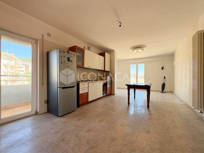Appartamento quadrilocale in vendita in Via Giovanni Falcone, Matera
