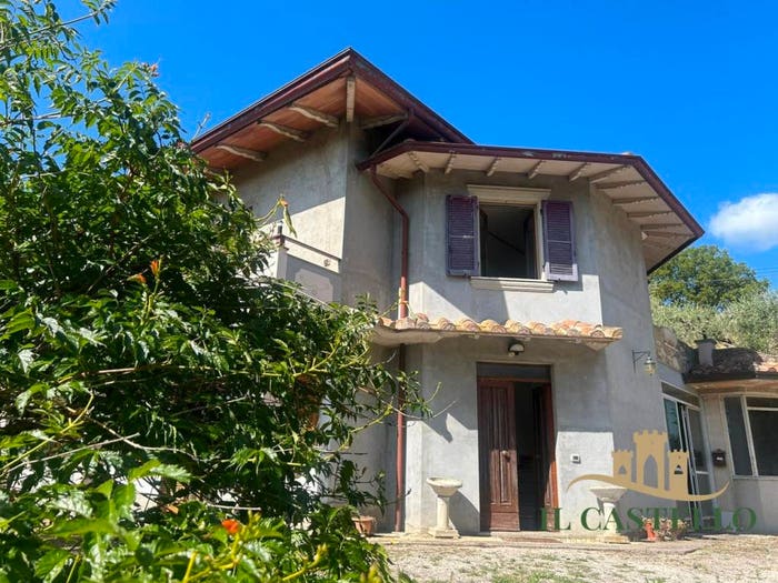 Casa con 6 locali in vendita in Via Antonio Gramsci, Panicale