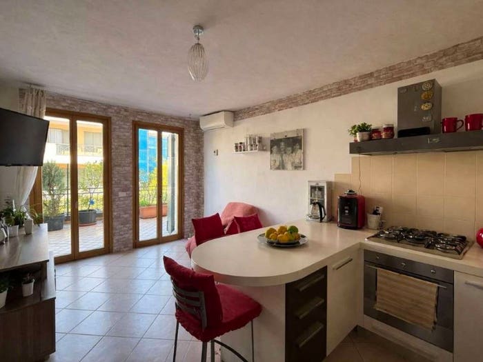 Appartamento bilocale in vendita in via IRTA, Desenzano Centro, Desenzano del Garda