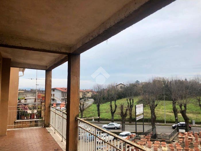 Appartamento con 6 locali in vendita in Via Cannelle, Centro, Montefiascone