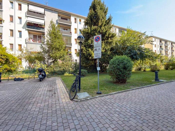 Appartamento bilocale in vendita in BARABINO, Corvetto, Milano