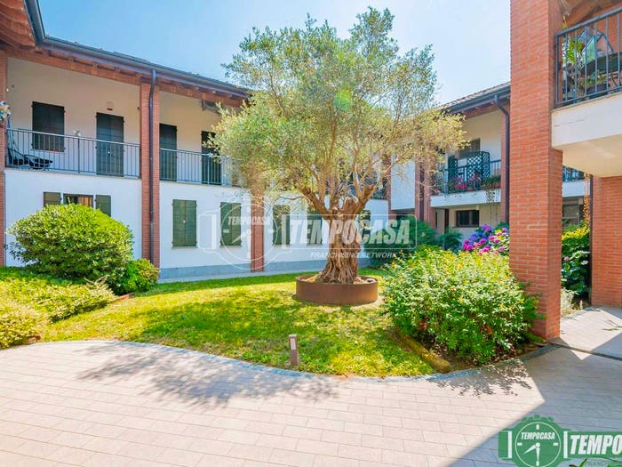 Appartamento bilocale in vendita in Via Torchio, Centro, Carpiano