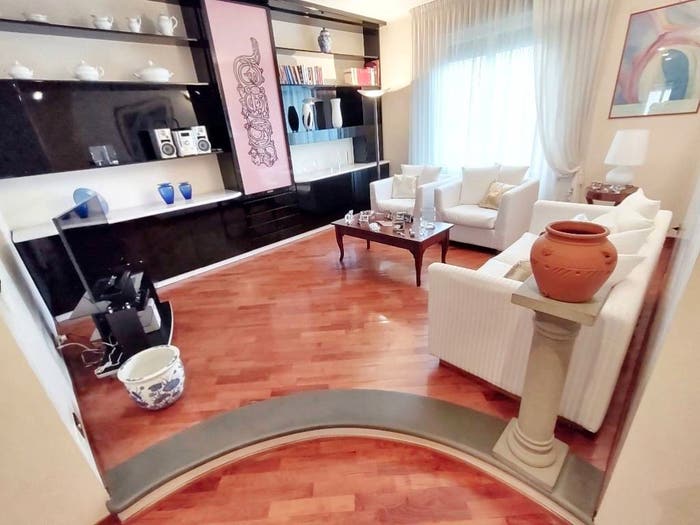 Appartamento quadrilocale in vendita in Via Enrico Forlanini, Novoli, Firenze
