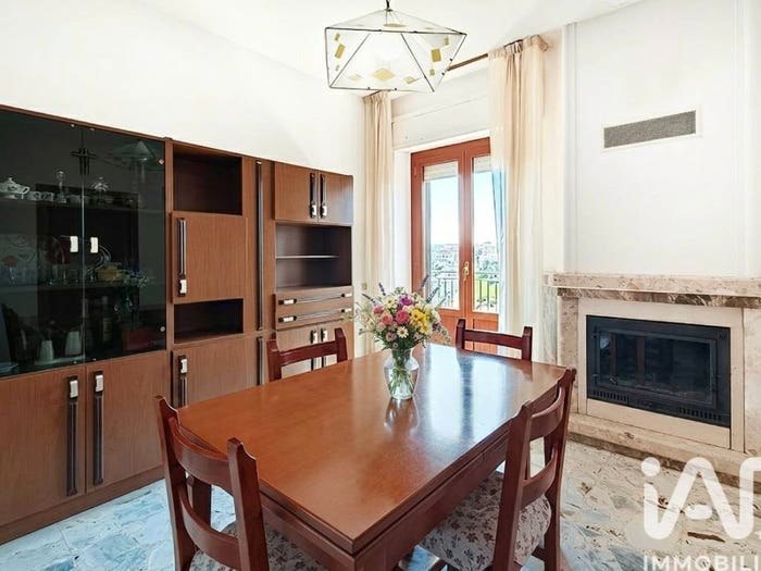Appartamento con 5 locali in vendita in Via Contrada San Cassiano, Torre San Patrizio