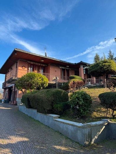 Casa con 6 locali in vendita in Via Canelli, Corso Savona Trincere, Asti