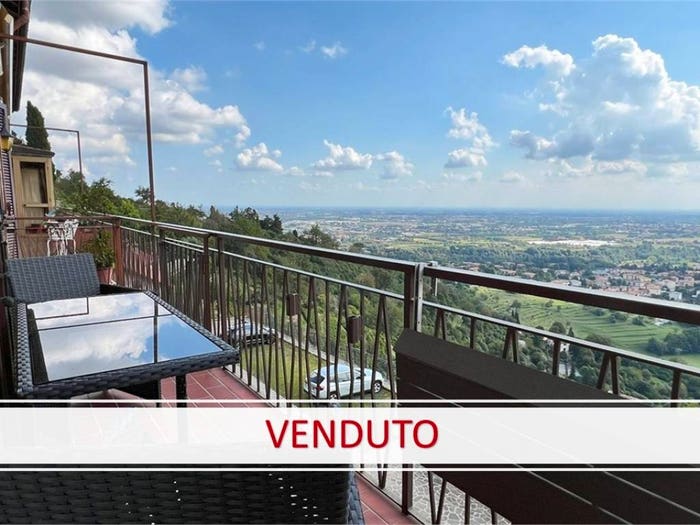 Appartamento trilocale in vendita in Largo Gaetana Agnesi, Piazza Ghisalba, Montevecchia