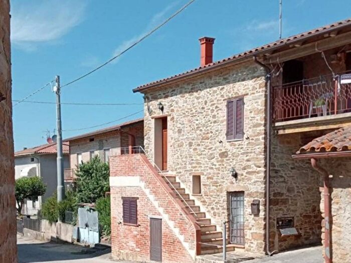 Casa bilocale in vendita in Sant'arcangelo, Magione