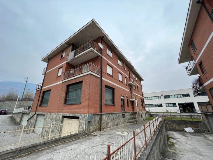 Appartamento trilocale in vendita in Via Susa, Chiusa di San Michele