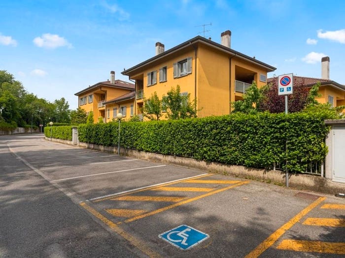 Appartamento trilocale in vendita in Via Privata Europa, Calco