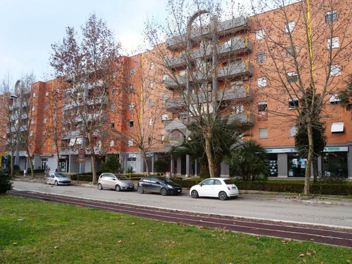 Appartamento trilocale in vendita in Via Inghilterra, Inghilterra Zona, Aprilia
