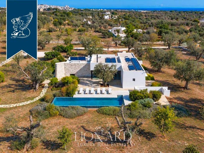 Casa con 5 locali in vendita in Carovigno