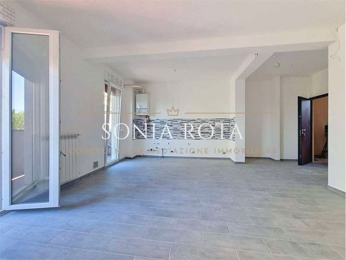 Appartamento trilocale in vendita in Via Roma, Centro, Alzano Lombardo