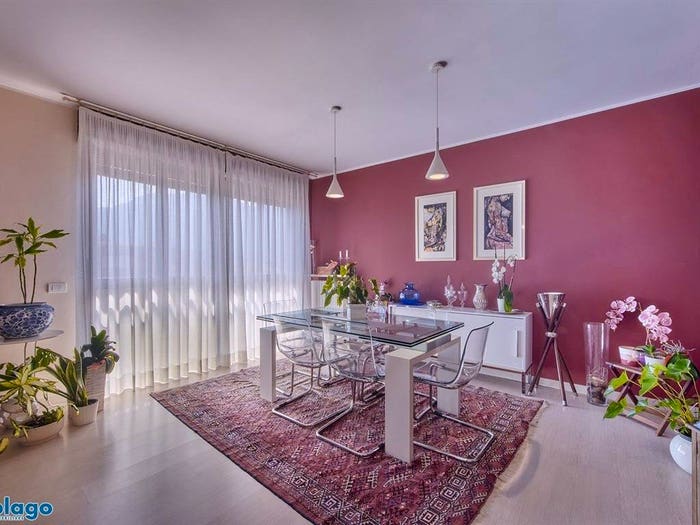 Appartamento quadrilocale in vendita in Via Flli Pini, Centro, Mandello del Lario