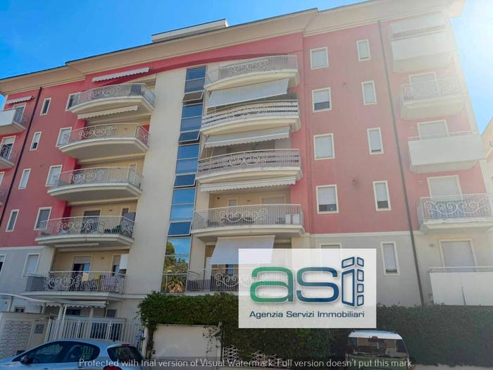 Appartamento quadrilocale in vendita in Via Don Lorenzo Milani, Centro, Alba Adriatica