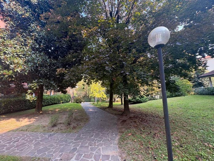 Appartamento con 6 locali in vendita in Via Torretta, Crosione, Pavia