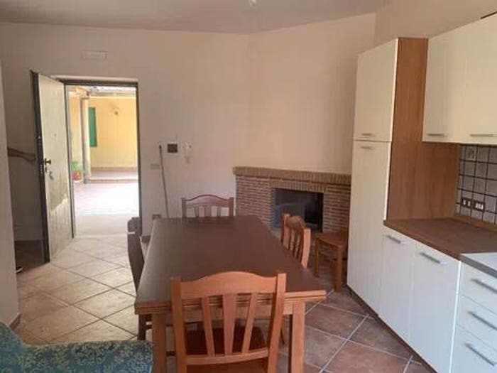 Appartamento bilocale in vendita in Via Giovanni Xxiii, Roccamonfina
