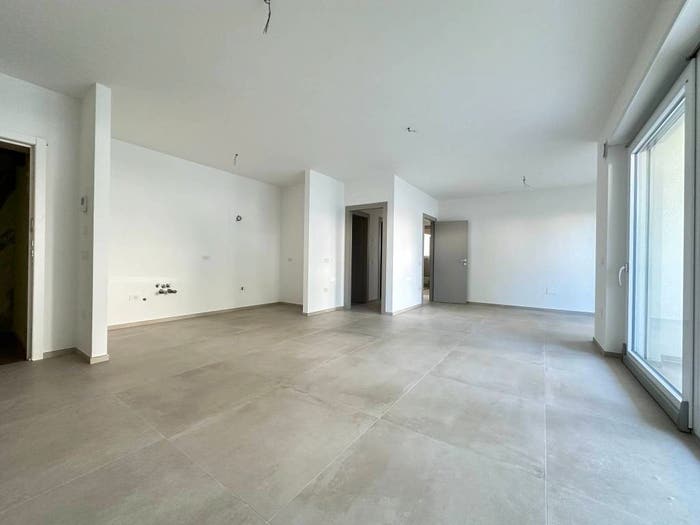 Appartamento quadrilocale in vendita in Via Aremogna, Stazione Centrale Corso Vittorio, Pescara