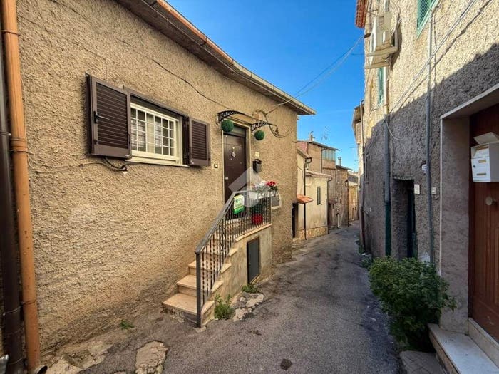 Appartamento trilocale in vendita in Via Cordonata, Centro, Piglio