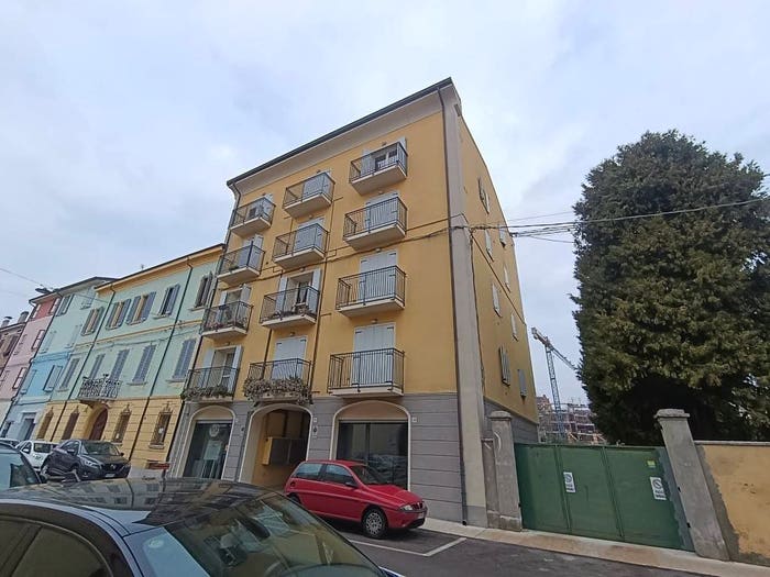 Appartamento quadrilocale in vendita in Centro, Mirandola