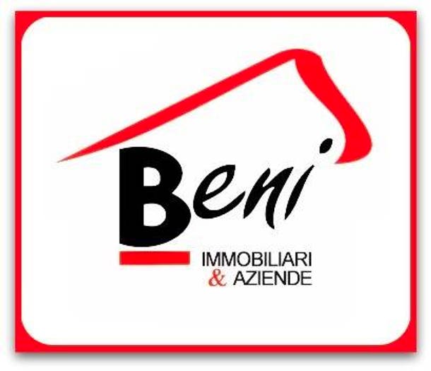 Casa con 5 locali in vendita in Via Indipendenza, Centro, Ceriale