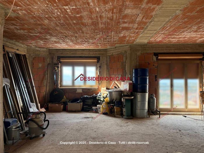 Appartamento quadrilocale in vendita in Via Provinciale, Rocca Di Capri Leone, Capri Leone