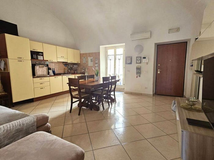 Appartamento trilocale in vendita in corso di porta romana, Centro, Teramo