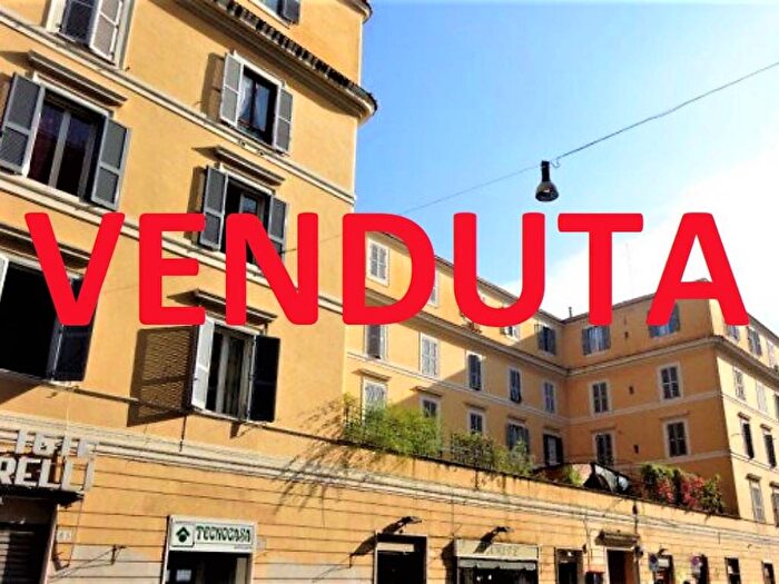 Appartamento bilocale in vendita in Via Mastro Giorgio, Testaccio, Roma