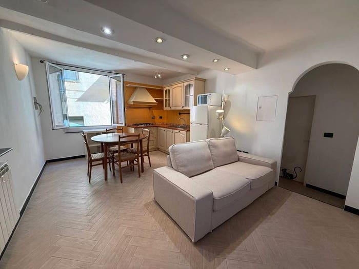 Appartamento bilocale in affitto in Vico del Duca, Maddalena, Genova