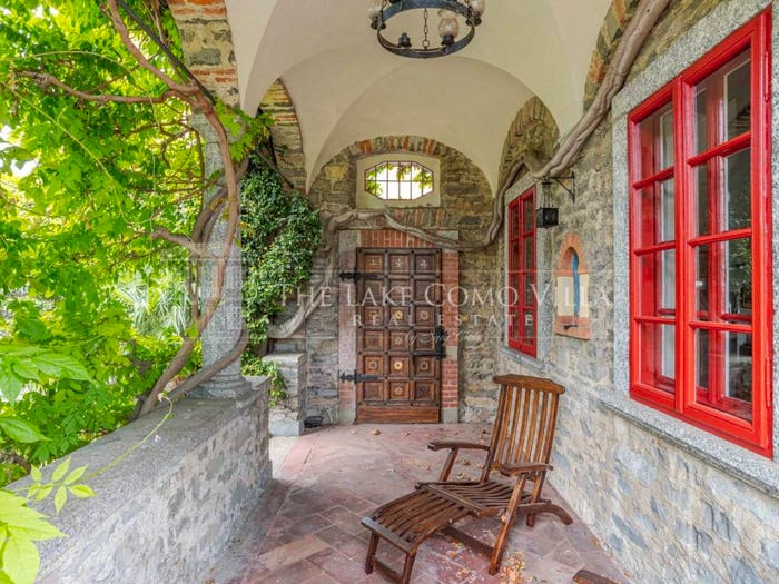 Casa con 6 locali in vendita in Lenno, Tremezzina