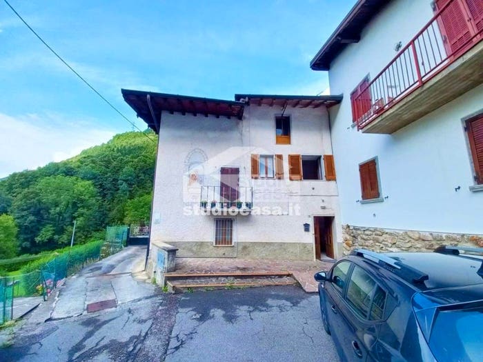 Casa con 5 locali in vendita in Gandellino