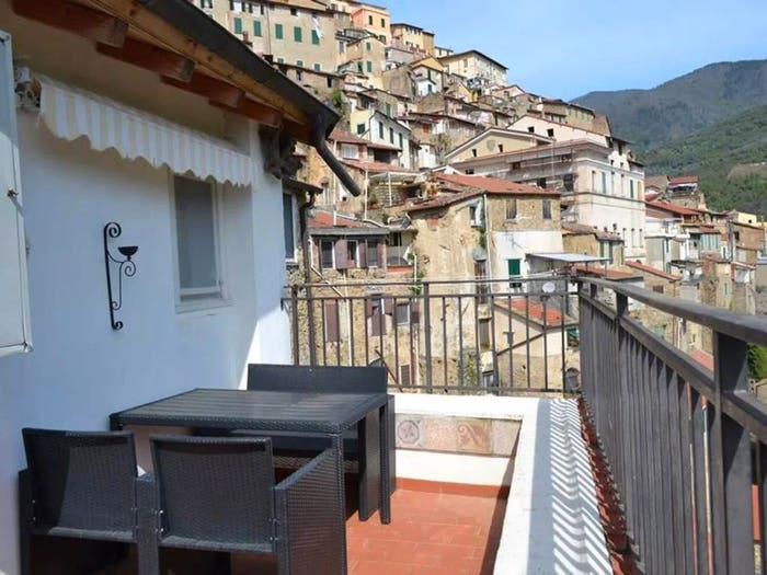 Appartamento quadrilocale in vendita in Via Roma No Number, Ceriana