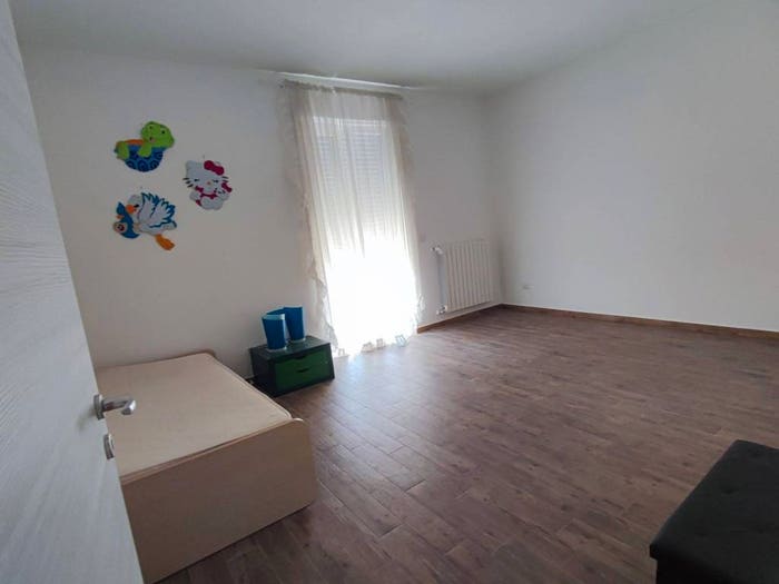 Casa con 6 locali in vendita in Via Udine, Cappuccini, Brindisi