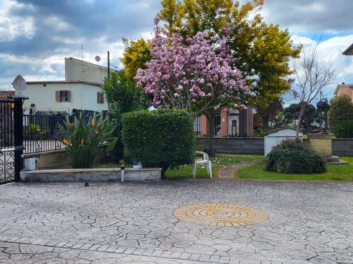 Casa con 6 locali in vendita in Centro, Cisterna di Latina