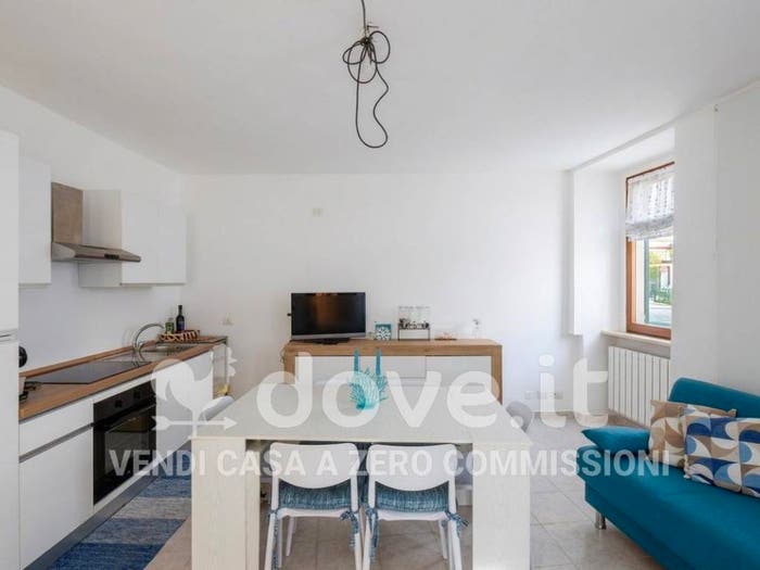 Appartamento bilocale in vendita in Via Cadorna, Centro, Monvalle