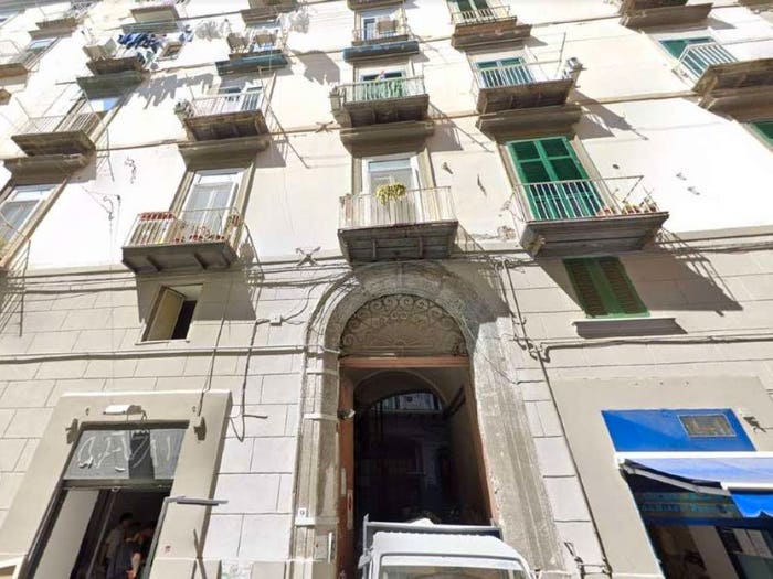 Appartamento con 6 locali in vendita in via LUIGI SETTEMBRINI, Centro Storico, Napoli