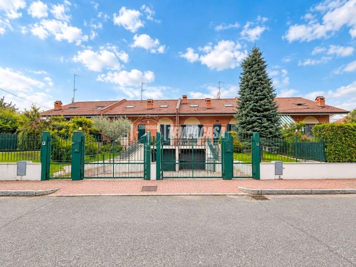 Casa con 6 locali in vendita in Via Guido Gozzano, Nichelino