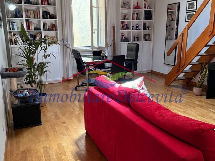 Appartamento bilocale in vendita in Via del Porcellana, Santa Maria Novella, Firenze