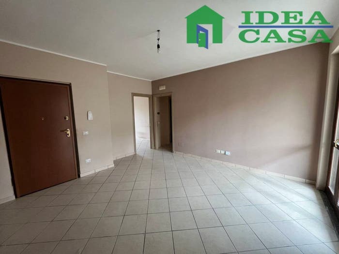 Appartamento quadrilocale in vendita in Via Luciani, Vitulazio