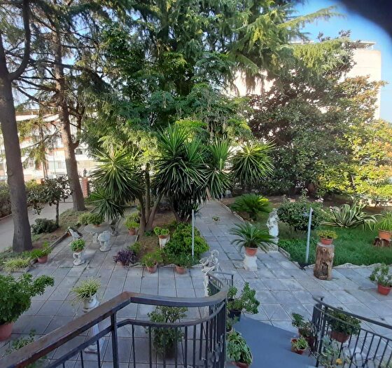 Appartamento con 6 locali in vendita in Via Giorgio Amendola, Marigliano