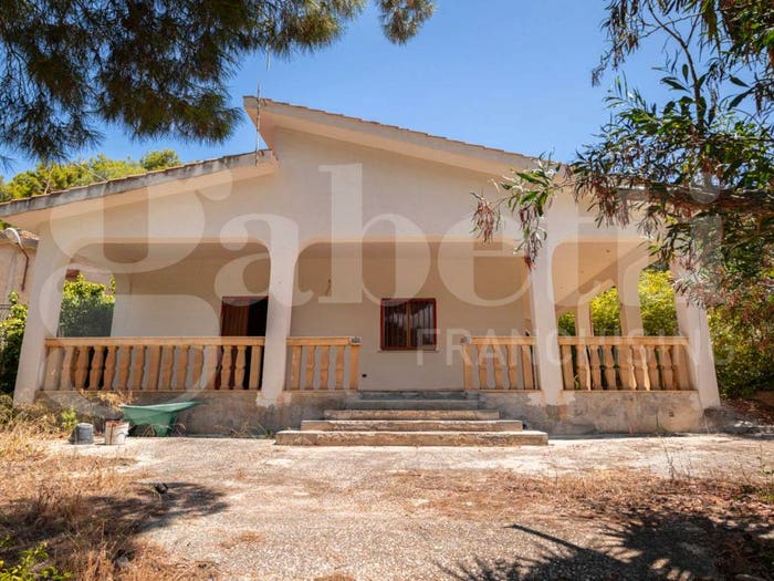 Casa con 6 locali in vendita in Contrada Traversa, Ventimiglia di Sicilia