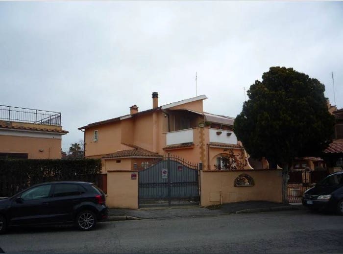 Casa trilocale in vendita in Via Benedetto Croce, Zona Domitilla, Ladispoli