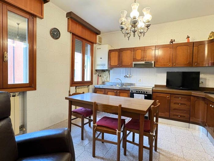 Casa con 6 locali in vendita in Viale San Marco, Sottomarina, Chioggia