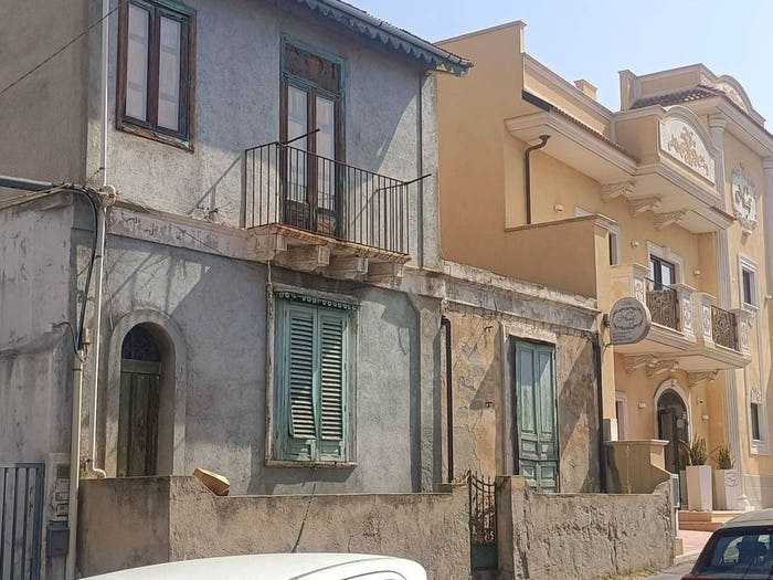 Casa quadrilocale in vendita in Via Nazionale, Saline Ioniche, Montebello Ionico