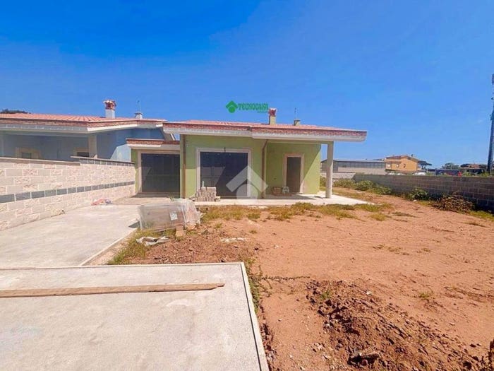 Casa quadrilocale in vendita in Via Maria Grazia, Villa Claudia, Anzio