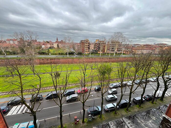 Appartamento trilocale in vendita in Via Novembre, Dante Cheope, Piacenza