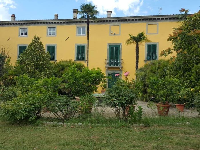 Casa con 6 locali in vendita in Ponte a Moriano, Lucca