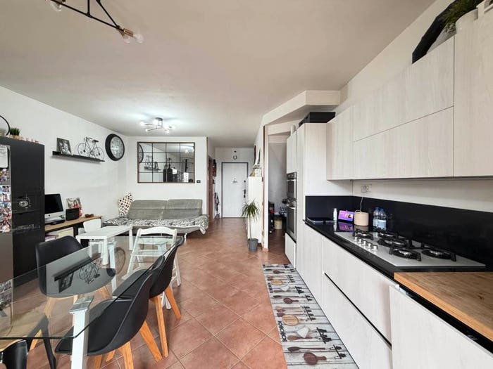 Appartamento trilocale in vendita in Stadano, Aulla