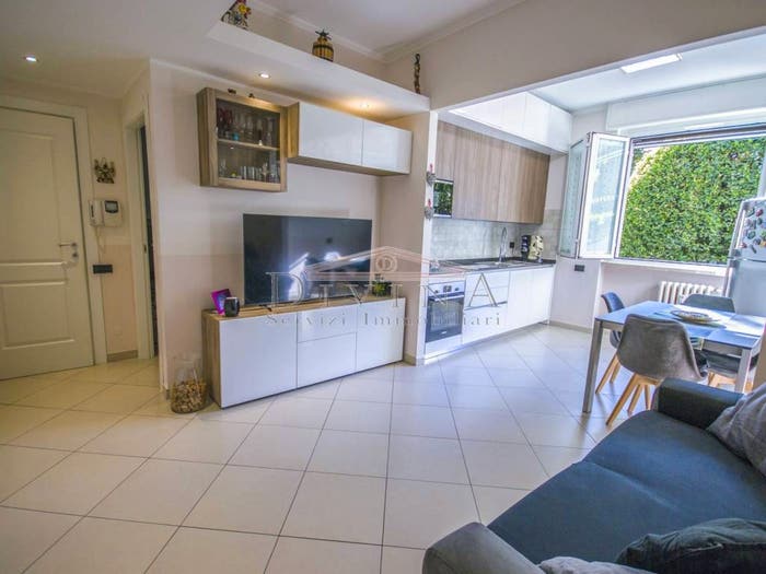 Appartamento trilocale in vendita in Viale Lombardia, Triante, Monza