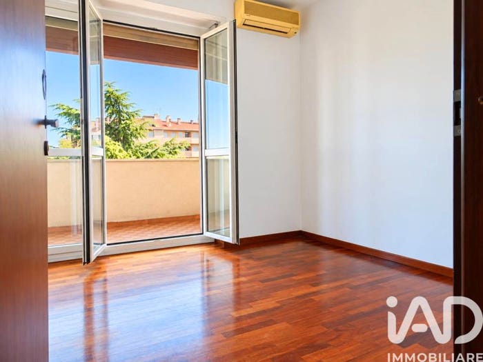 Appartamento trilocale in vendita in Via Cimabue, Monte Stella, Milano